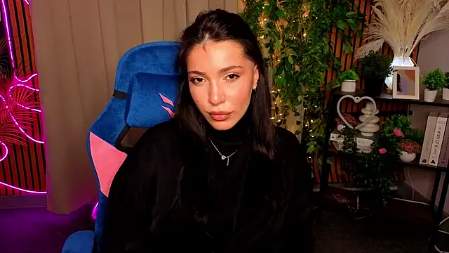 AnnaWillyams online show from April 2, 1:18 pm