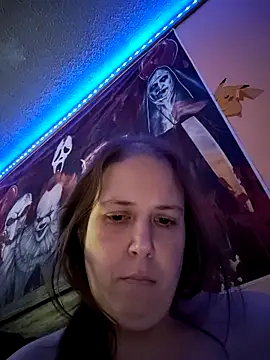 023thickandjuicy07 online show from April 5, 8:48 pm