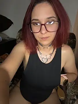 jebise23 online show from May 8, 7:39 pm