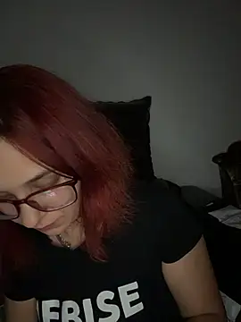 Snapshot of jebise23 chatting on July 1, 8:31 pm jebise23 online show from July 1, 8:31 pm