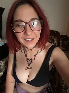 jebise23 online show from May 11, 7:32 am