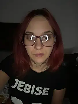 Snapshot of jebise23 chatting on July 11, 8:09 pm jebise23 online show from July 11, 8:09 pm
