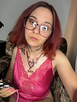 jebise23 online show from May 7, 7:17 pm