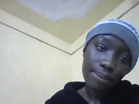 Snapshot of sexy_choco254 chatting on July 7, 12:20 pm sexy choco254 online show from July 7, 12:20 pm