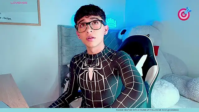 Snapshot of niico_prince chatting on March 26, 7:56 pm niico prince online show from March 26, 7:56 pm