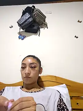 yvonne 1998 online show from April 10, 2:13 pm