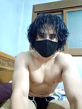 Snapshot of RackDayne chatting on March 25, 9:03 pm RackDayne online show from March 25, 9:03 pm