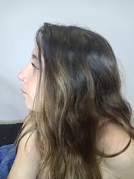 AlissonDavenport online show from April 14, 4:28 am