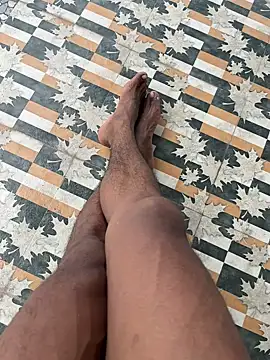 like a nud online show from May 10, 6:39 am