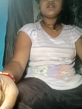 pooja--10 online show from March 26, 9:18 am