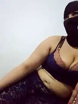 soltana69lona online show from April 28, 2:21 am