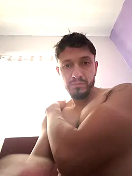 Bruce Wayne188 online show from April 18, 5:26 pm