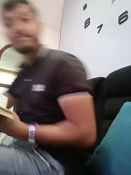 Snapshot of Bruce_Wayne188 chatting on March 27, 12:17 pm Bruce Wayne188 online show from March 27, 12:17 pm