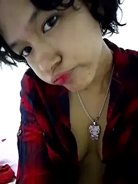 Yi Uzi online show from June 27, 1:33 am