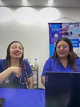 Snapshot of velen_09 chatting on June 10, 11:11 am velen 09 online show from June 10, 11:11 am