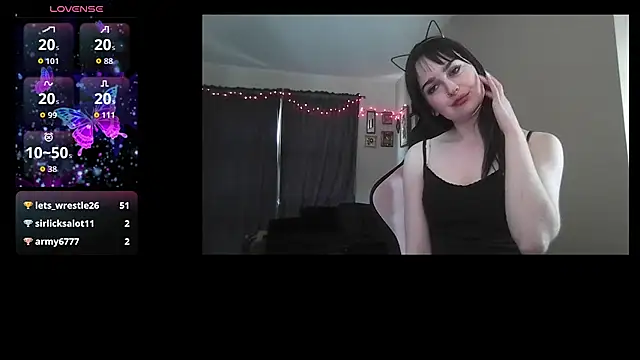 Snapshot of odetteraine chatting on June 2, 7:14 pm odetteraine online show from June 2, 7:14 pm