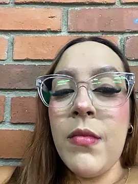 victoria luxx  online show from March 27, 8:21 pm