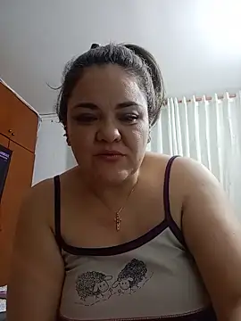 Natashablade   online show from May 16, 2:32 am