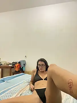 kimberlysnow11 online show from May 17, 3:06 am