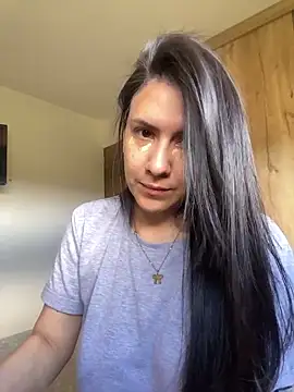 Snapshot of Annarhode chatting on July 7, 5:27 pm Annarhode online show from July 7, 5:27 pm