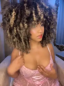 Kendra curly online show from June 17, 9:36 pm
