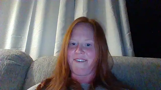 RedVelvetVixen online show from March 26, 12:42 am