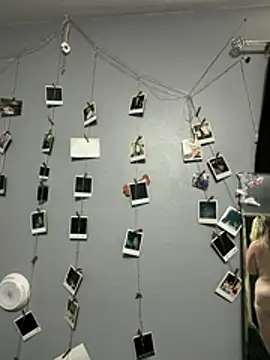Snapshot of sweetkacibaby chatting on July 7, 1:47 pm sweetkacibaby online show from July 7, 1:47 pm