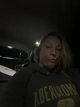 sweetkacibaby online show from April 9, 5:09 am