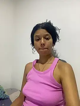 Snapshot of Nia_Roswell chatting on March 28, 5:08 am Nia Roswell online show from March 28, 5:08 am