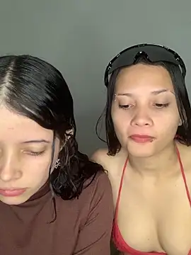 pricila887 online show from April 11, 10:35 pm