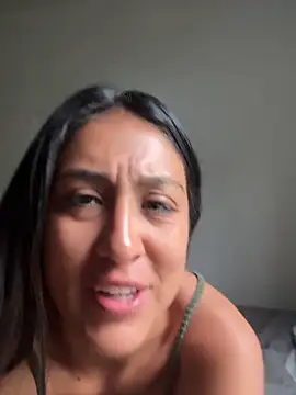 Snapshot of SonnySoless2 chatting on June 15, 1:33 pm SonnySoless2 online show from June 15, 1:33 pm