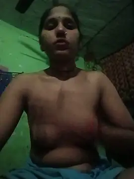 PUNAM  KHAN online show from June 14, 10:33 pm