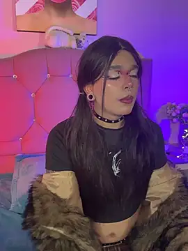 Snapshot of demony_deadboy chatting on March 28, 5:52 am demony deadboy online show from March 28, 5:52 am