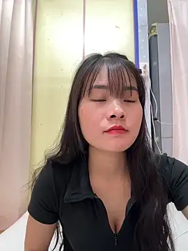 Naked-xx online show from June 14, 1:12 pm