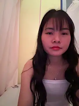 Naked-xx online show from May 4, 11:07 pm