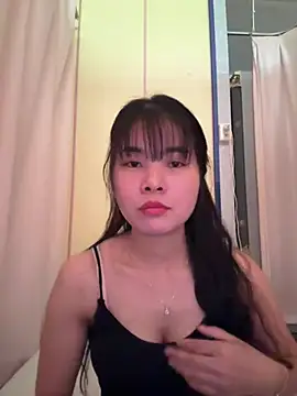 Naked-xx online show from May 21, 3:37 am