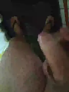 elsabandija696 online show from April 9, 1:40 am