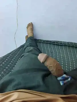 Snapshot of xmanraavan chatting on March 26, 6:55 am xmanraavan online show from March 26, 6:55 am