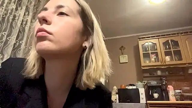 enchantedass online show from March 26, 9:02 pm