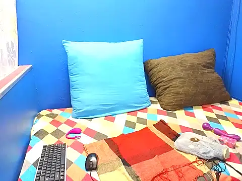 unique indian08 online show from May 6, 7:12 am