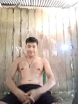 Snapshot of Asianboyfriend28xx chatting on April 16, 5:19 am Asianboyfriend28xx online show from April 16, 5:19 am