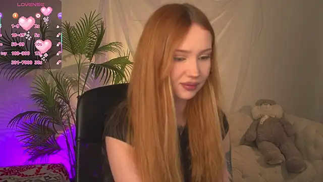 zoeforrd online show from April 25, 6:27 am