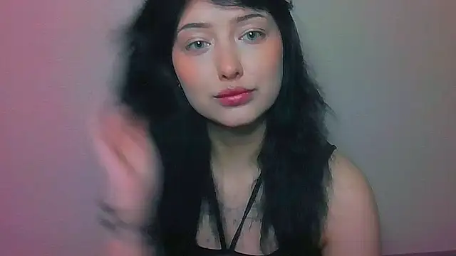 Snapshot of Katarina_Fox_ chatting on April 10, 12:12 pm Katarina Fox online show from April 10, 12:12 pm