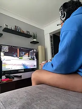 melreydelmambo online show from March 26, 11:08 am