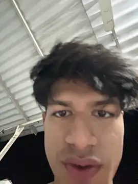 adihaveabigdick online show from April 8, 11:17 pm
