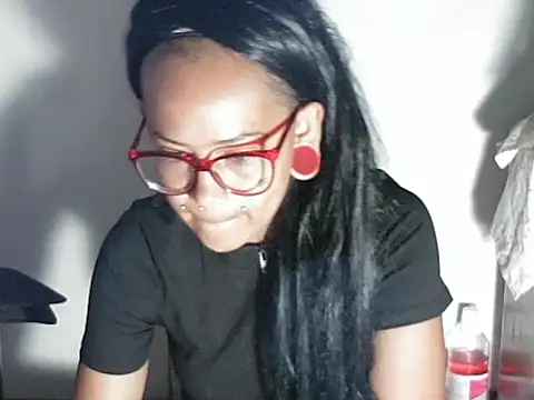 xblackstarX1 online show from May 14, 12:51 am