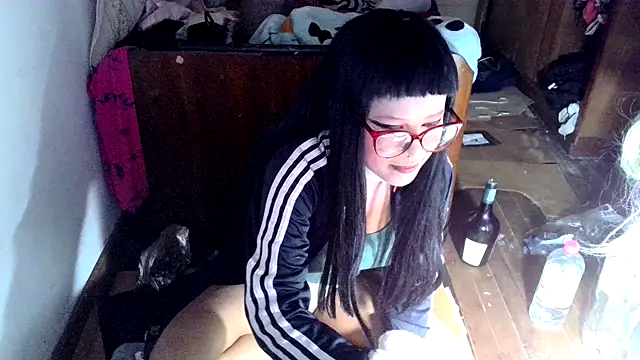 xblackstarX1 online show from May 17, 4:34 am