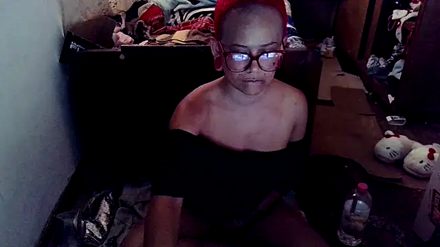 xblackstarX1 online show from May 24, 1:22 pm