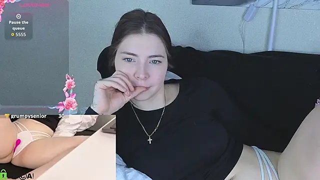 honey cherrry online show from April 28, 2:27 am