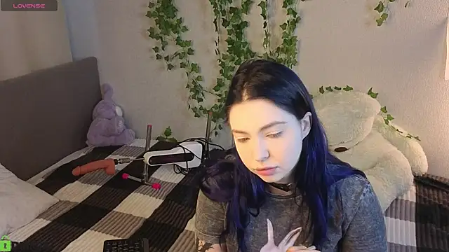 honey cherrry online show from June 25, 1:36 am